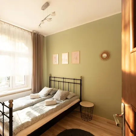 Tradycyjny 3city W Sopocie Blisko Plazy By Renters 아파트 소포트